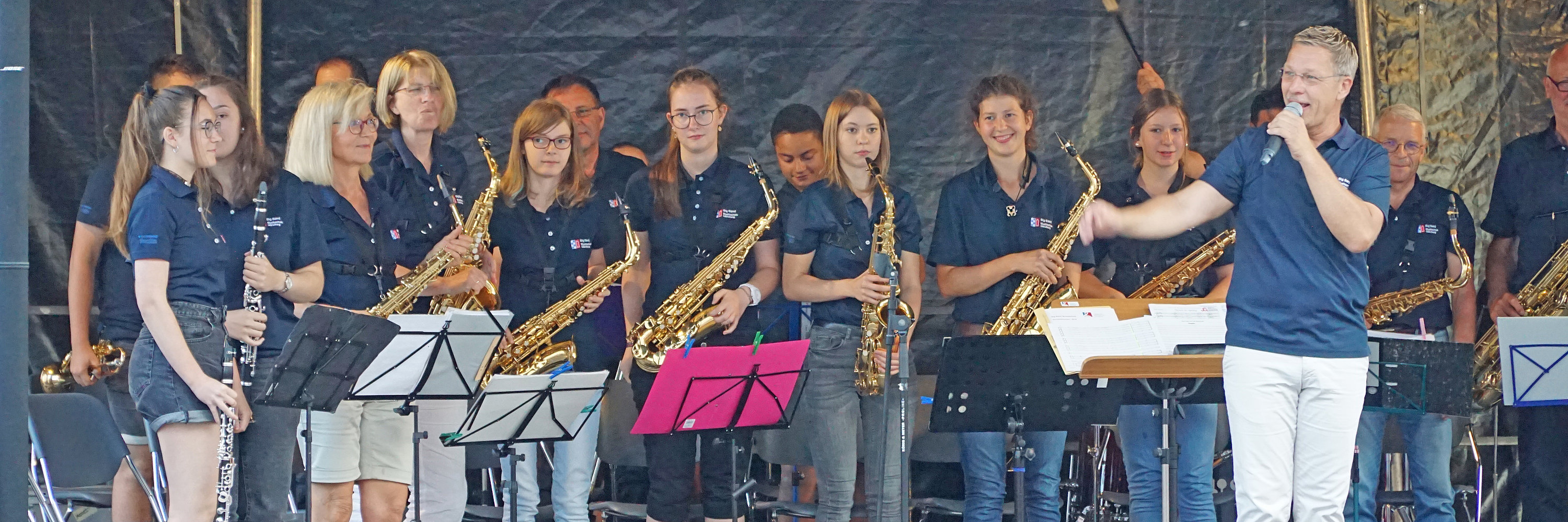 Bigband an Sommerkonzert. Foto: Julia Ehrlich/ Stadt Günzburg